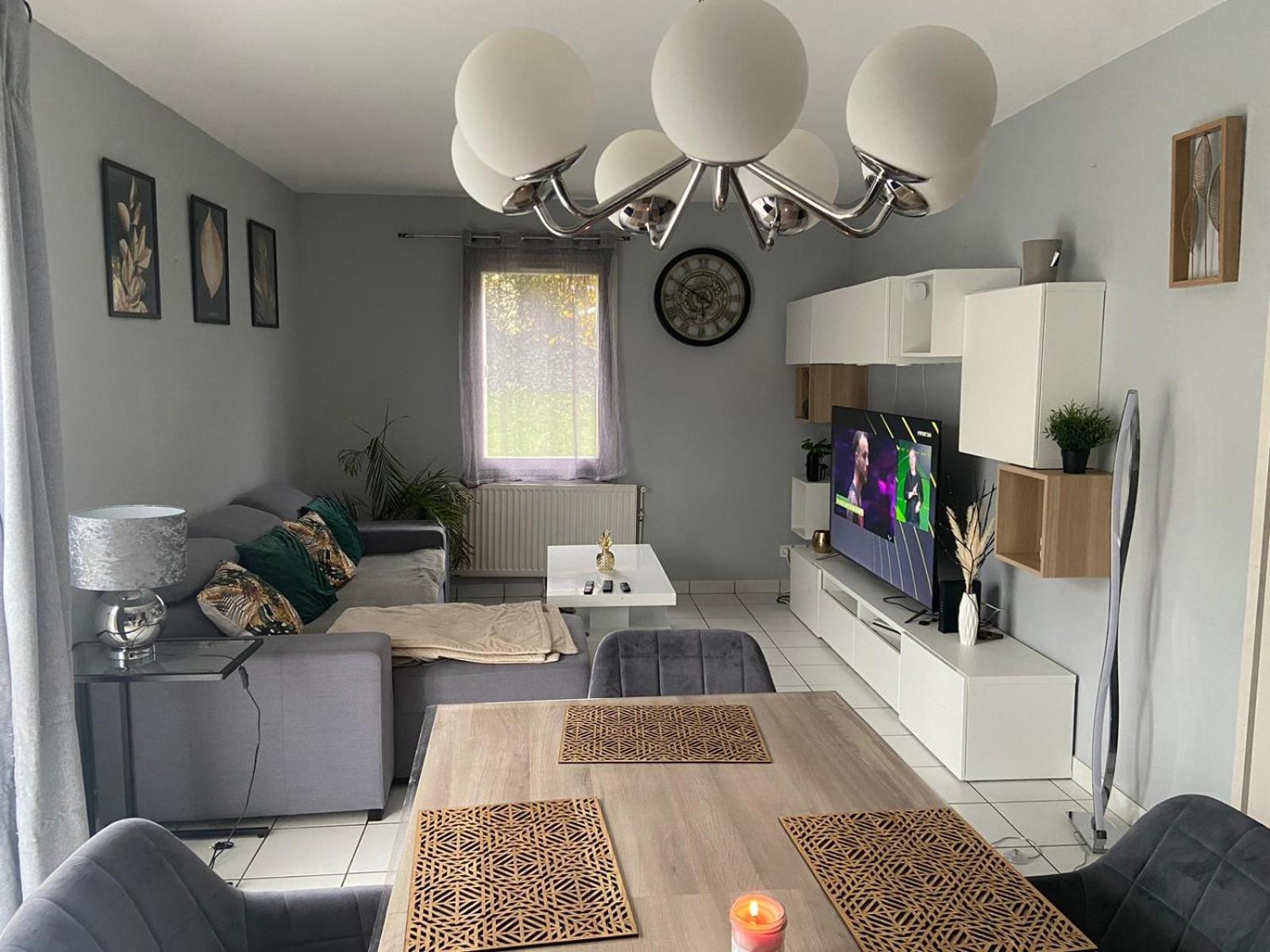 Chambre Avec Balcon Proche Vichy Saint-Rémy-en-Rollat 外观 照片