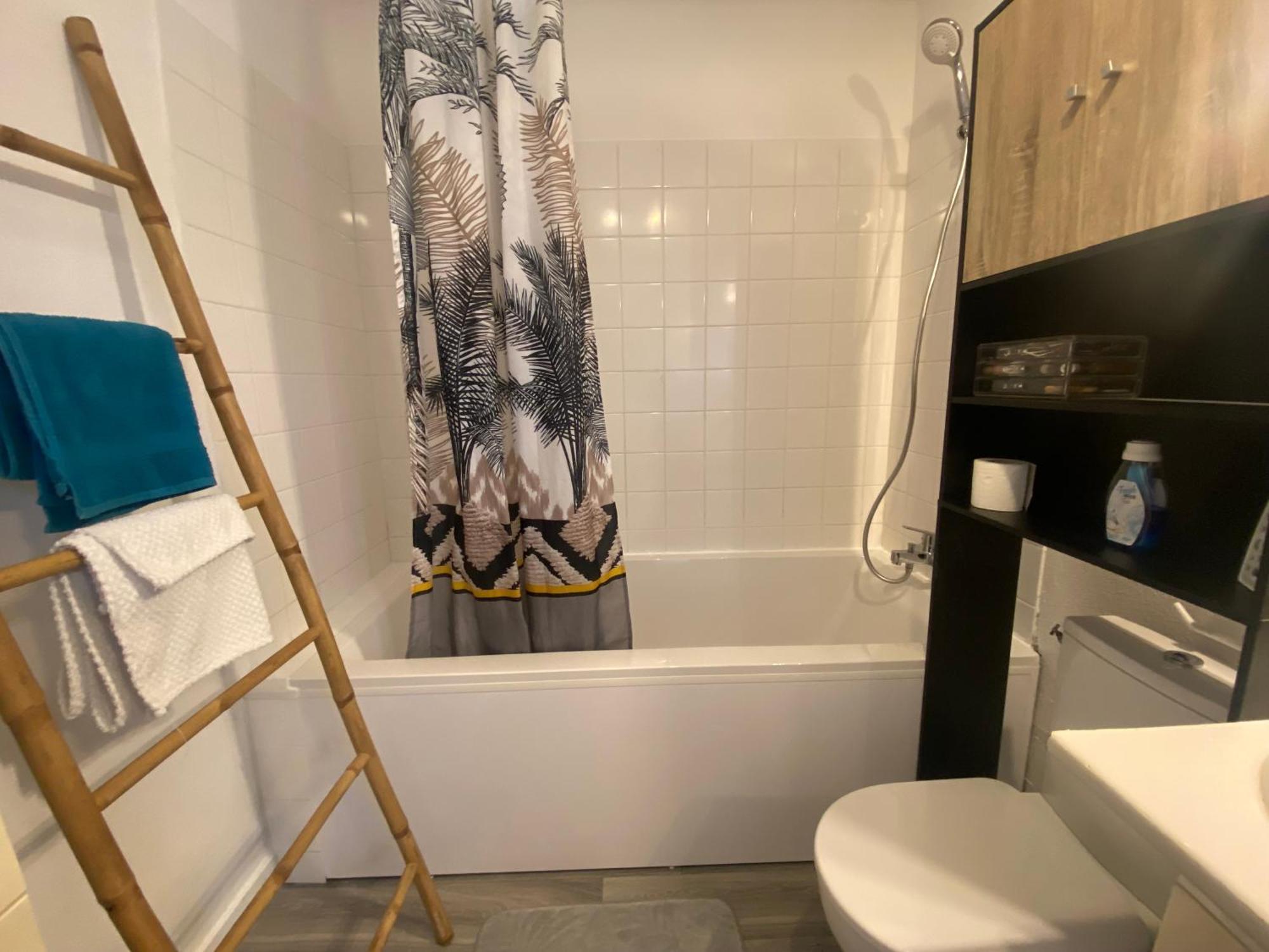 Chambre Avec Balcon Proche Vichy Saint-Rémy-en-Rollat 外观 照片